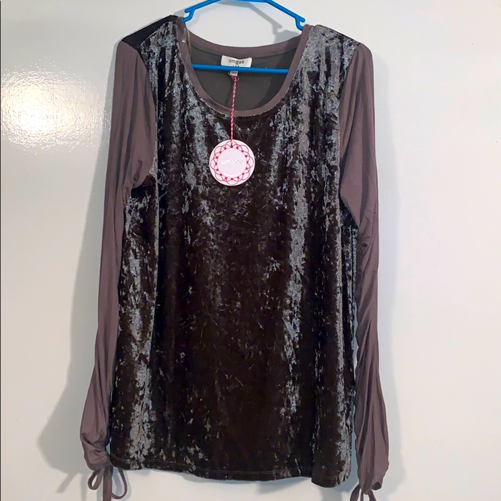 UMGEE Velvet Top